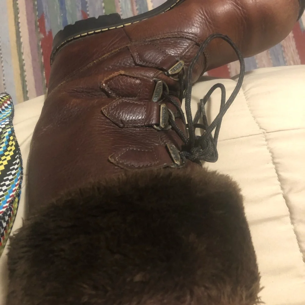 Sorel vintage winter leather boots